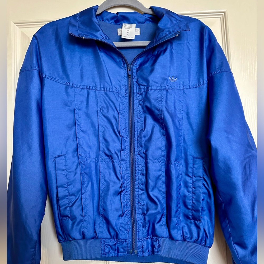Vintage 90’s Adidas jacket in a periwinkle blue size medium